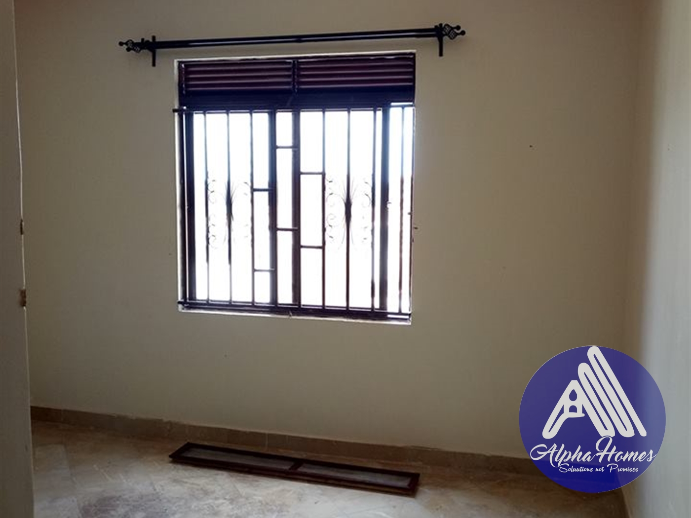 Semi Detached for rent in Kisaasi Kampala