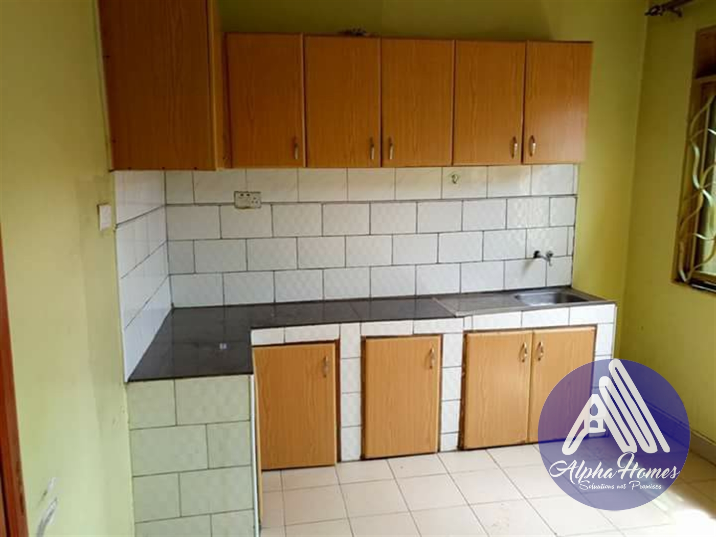 Semi Detached for rent in Kisaasi Kampala