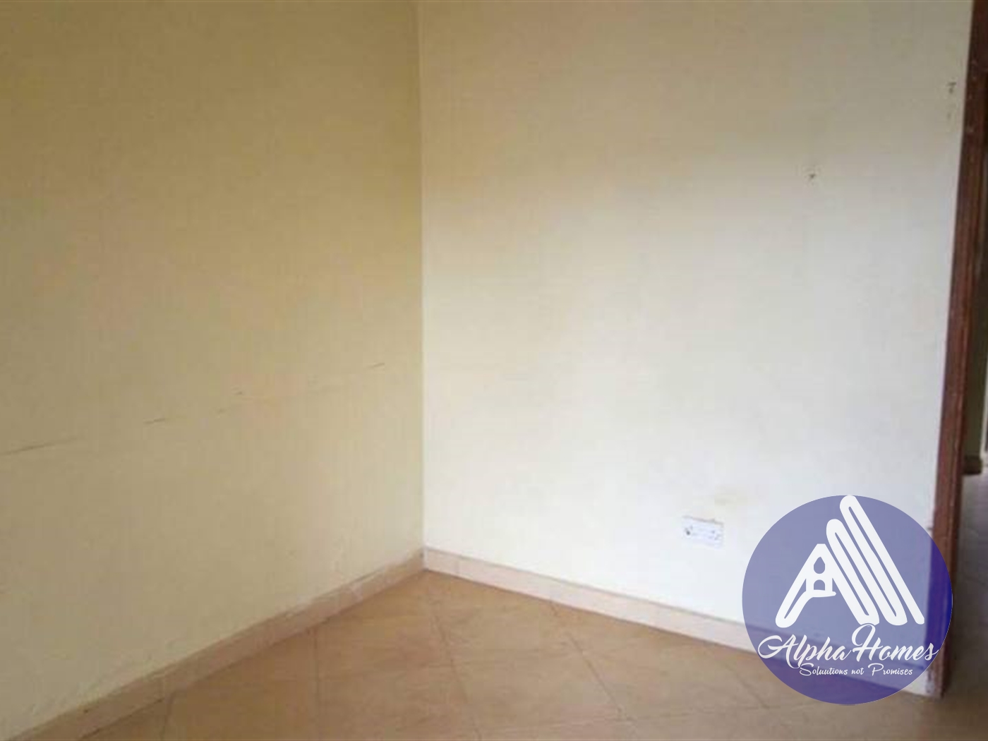 Semi Detached for rent in Kisaasi Kampala