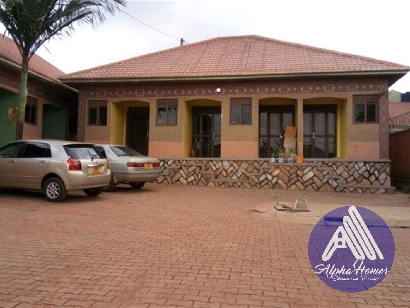 Semi Detached for rent in Kisaasi Kampala