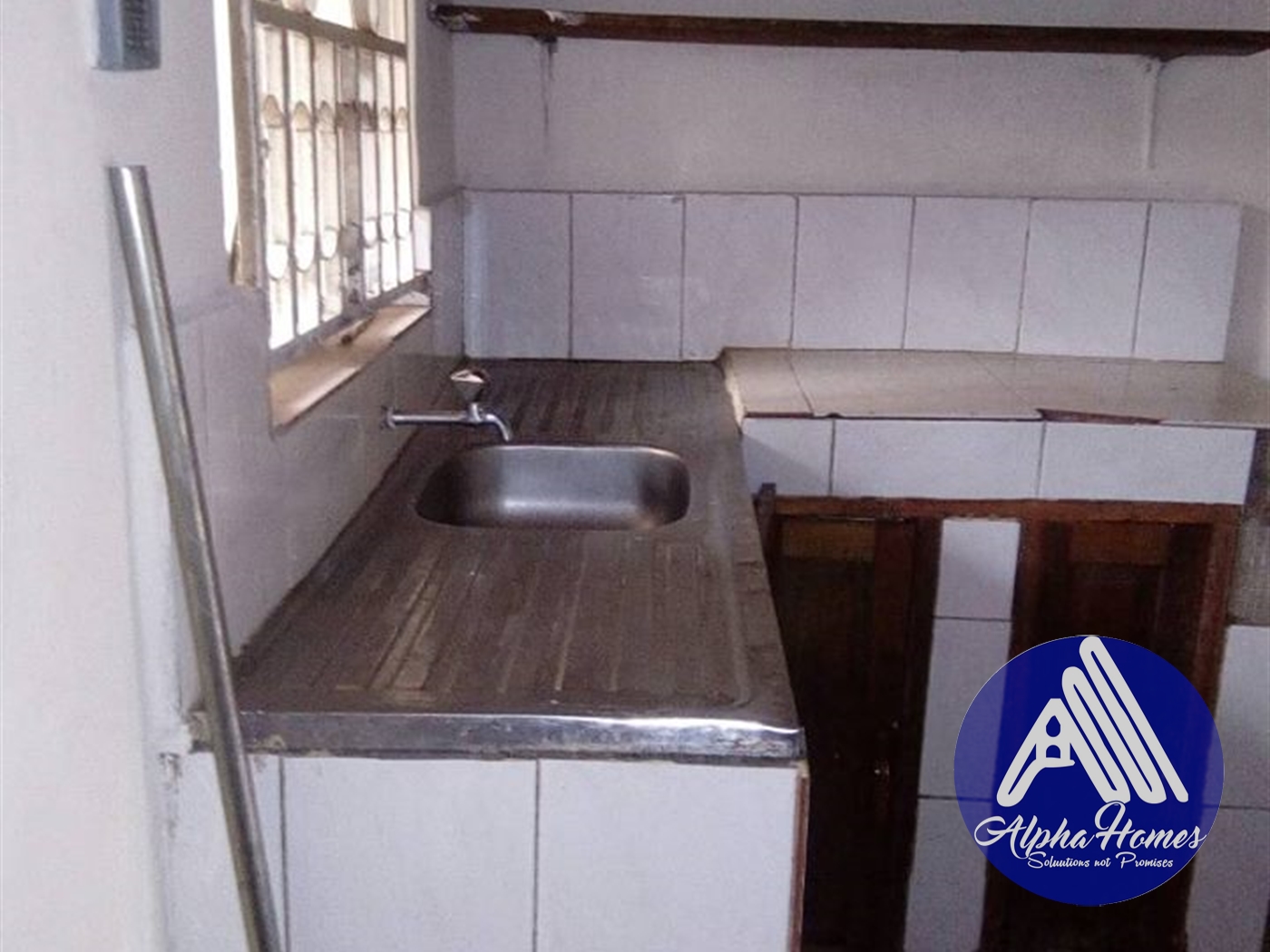 Semi Detached for rent in Bweyogerere Wakiso