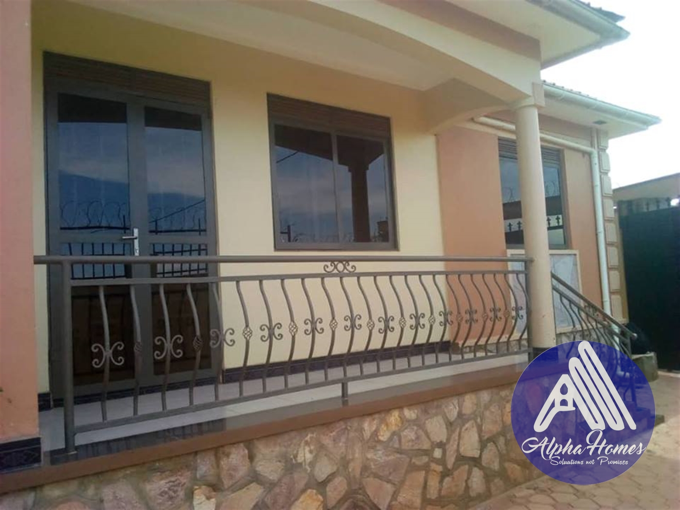 Semi Detached for rent in Kyaliwajjala Wakiso