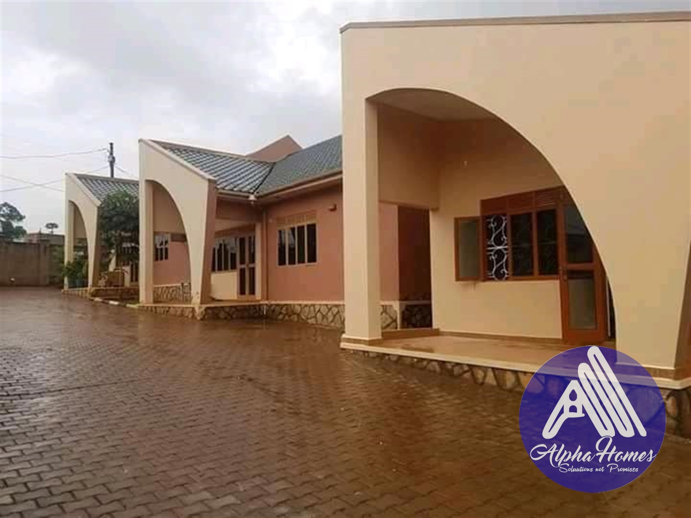 Semi Detached for rent in Kyanja Kampala