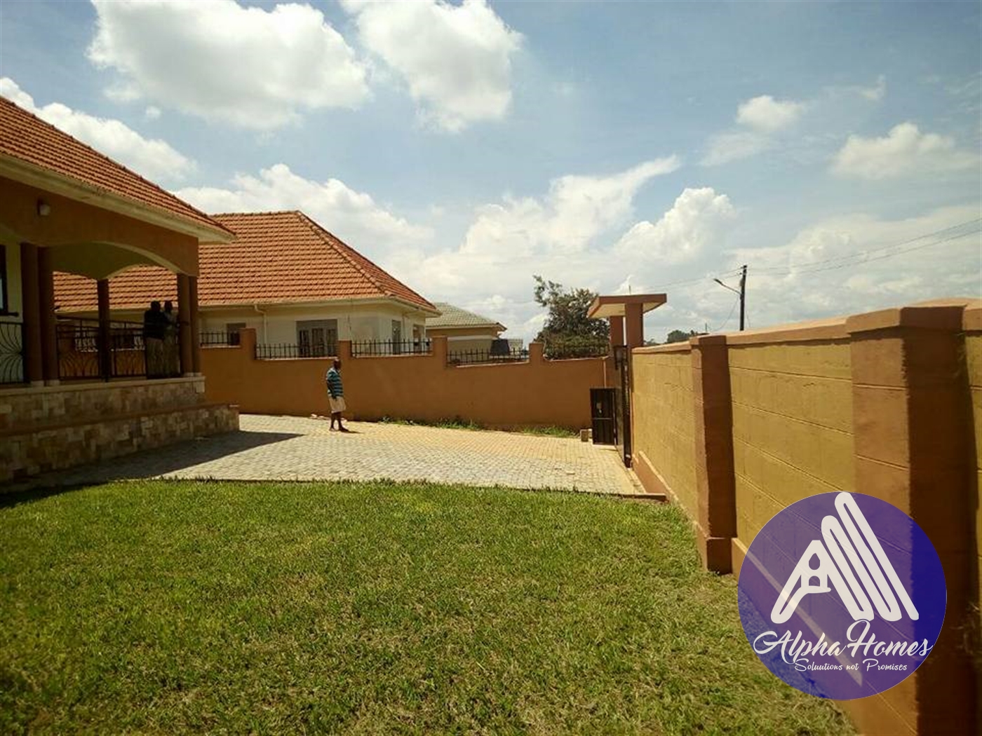 Semi Detached for sale in Kisaasi Kampala