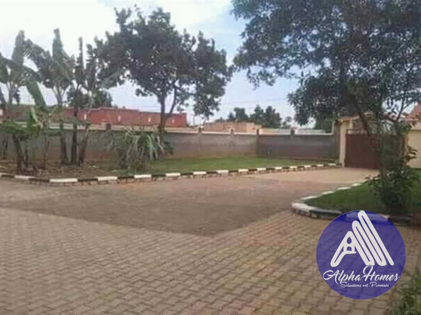 Bungalow for sale in Bweyogerere Wakiso