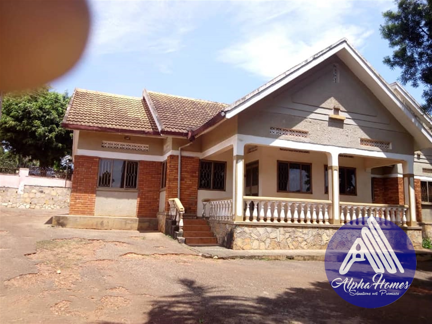 Semi Detached for sale in Bukoto Kampala