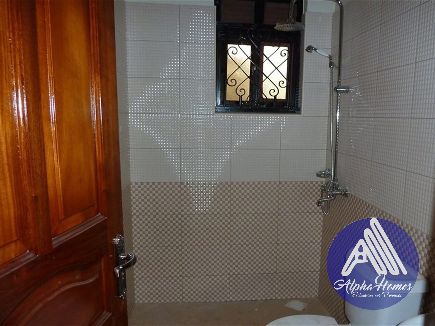 Semi Detached for rent in Kira Wakiso