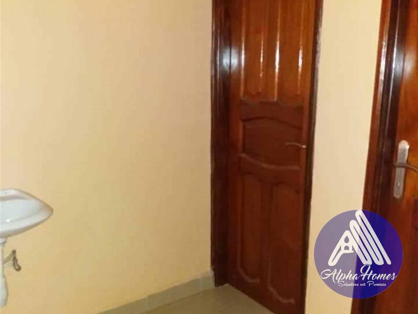 Semi Detached for rent in Seeta Mukono