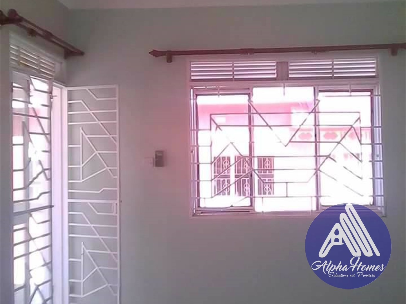 Semi Detached for rent in Bweyogerere Wakiso