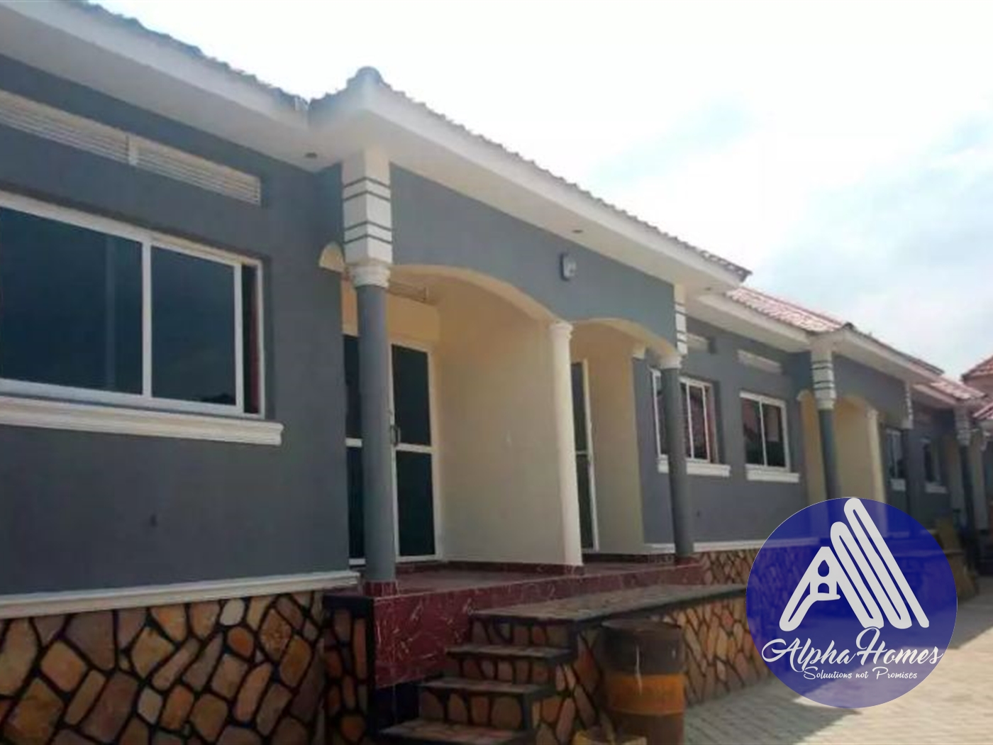 Semi Detached for rent in Naalya Kampala