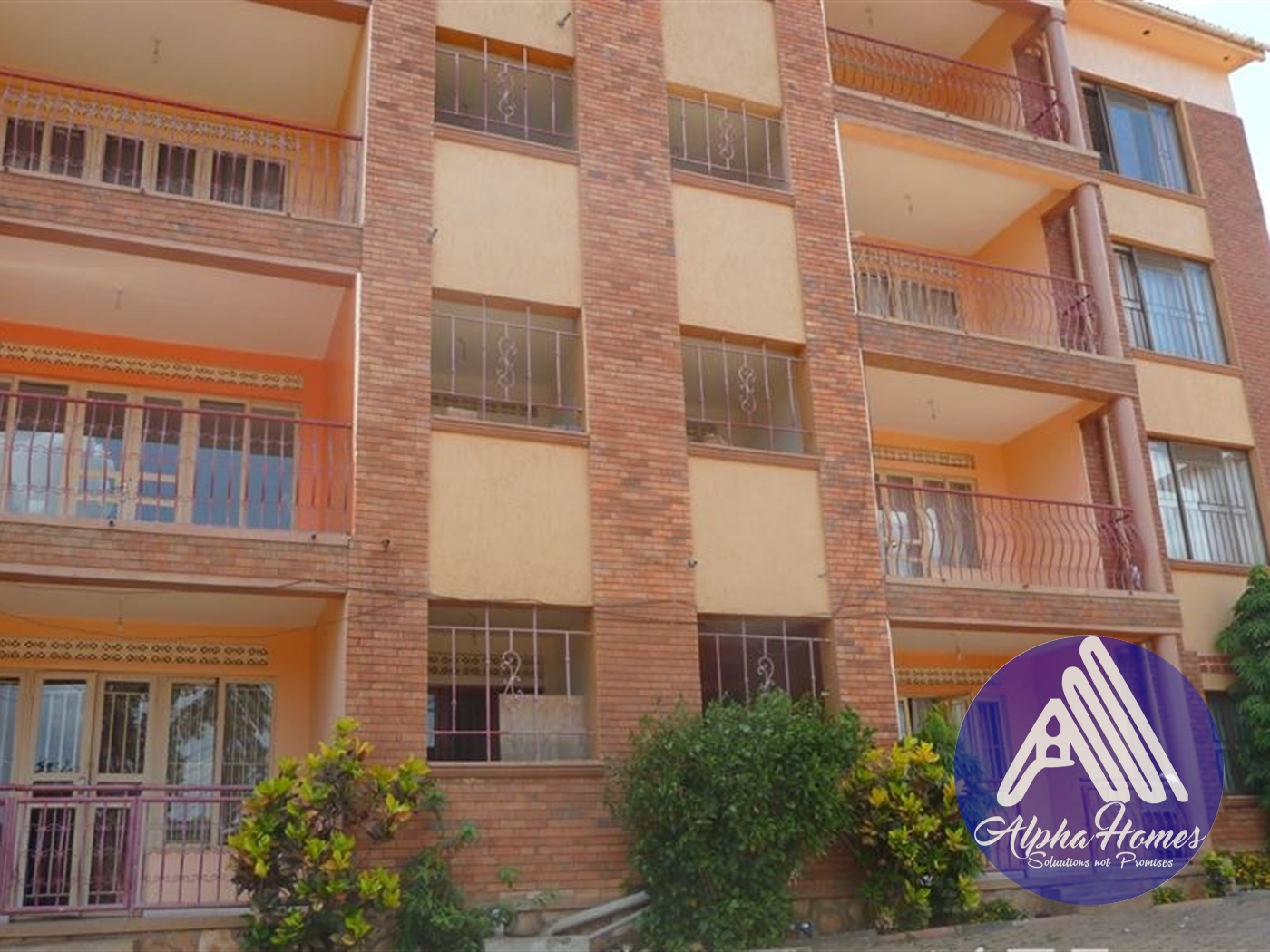 Apartment for rent in Kiwaatule Kampala