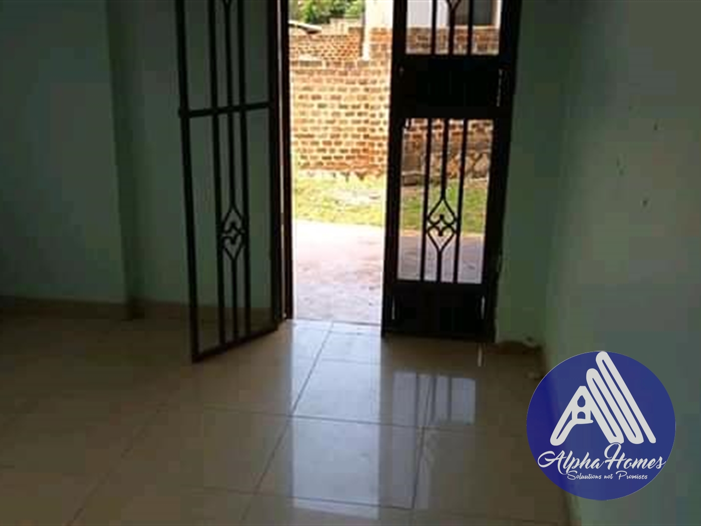 Semi Detached for rent in Kyaliwajjala Wakiso