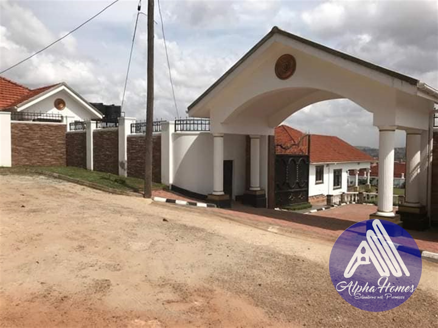 Bungalow for sale in Lubowa Wakiso