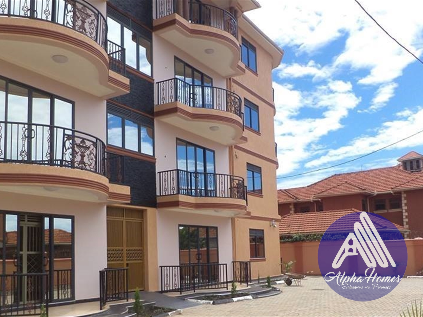 Apartment for rent in Kisaasi Kampala