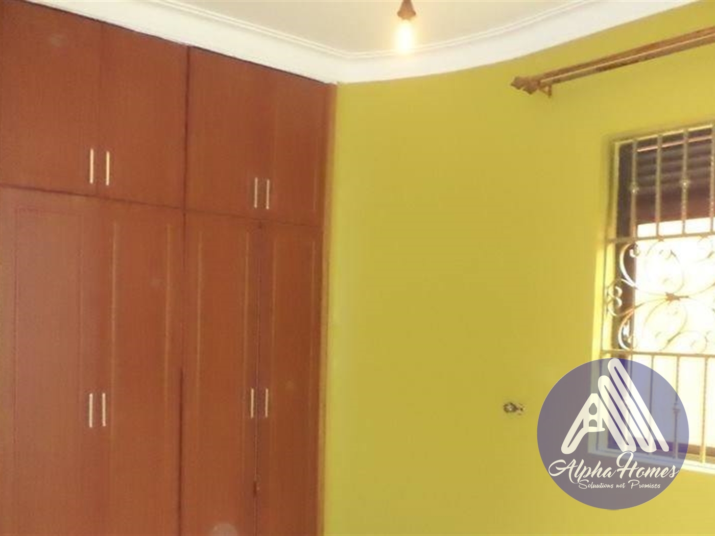 Apartment for rent in Kisaasi Kampala