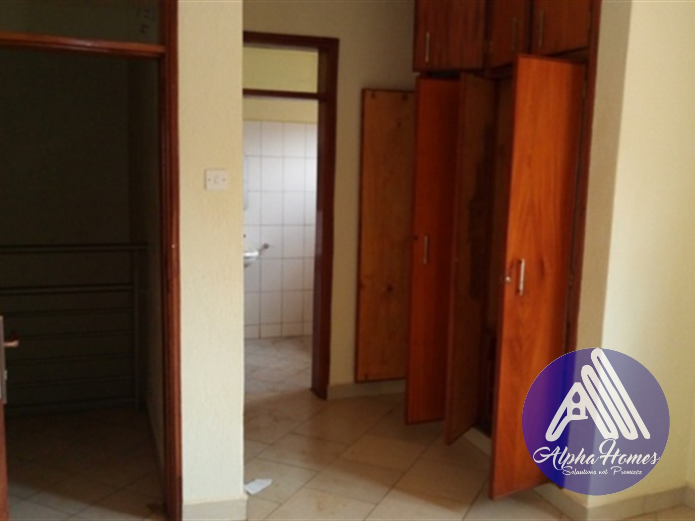 Duplex for rent in Najjera Wakiso