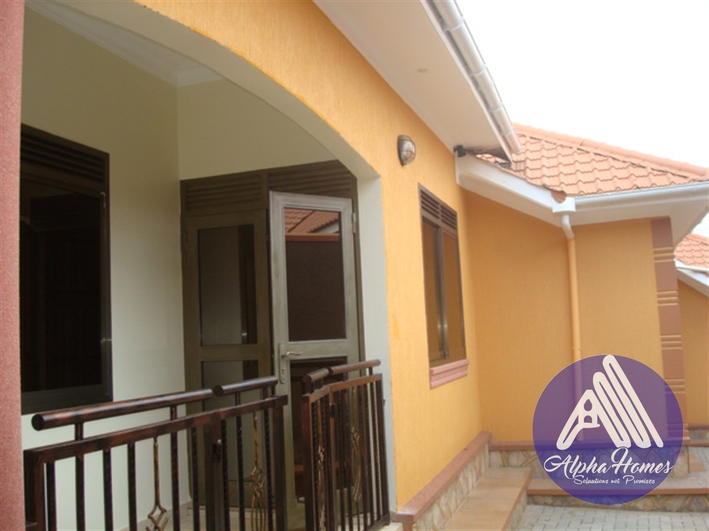 Semi Detached for rent in Kisaasi Kampala