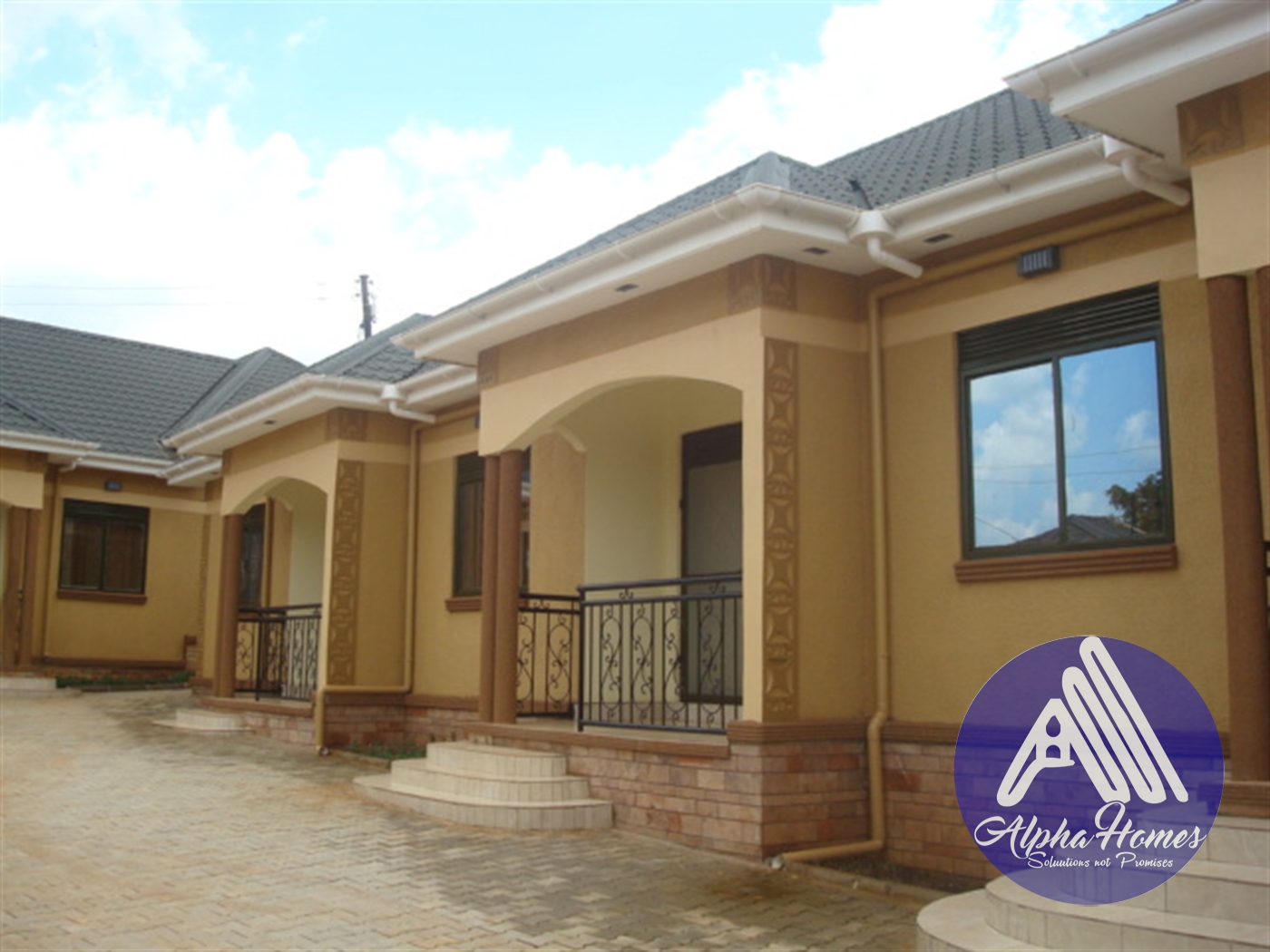 Semi Detached for rent in Kisaasi Kampala