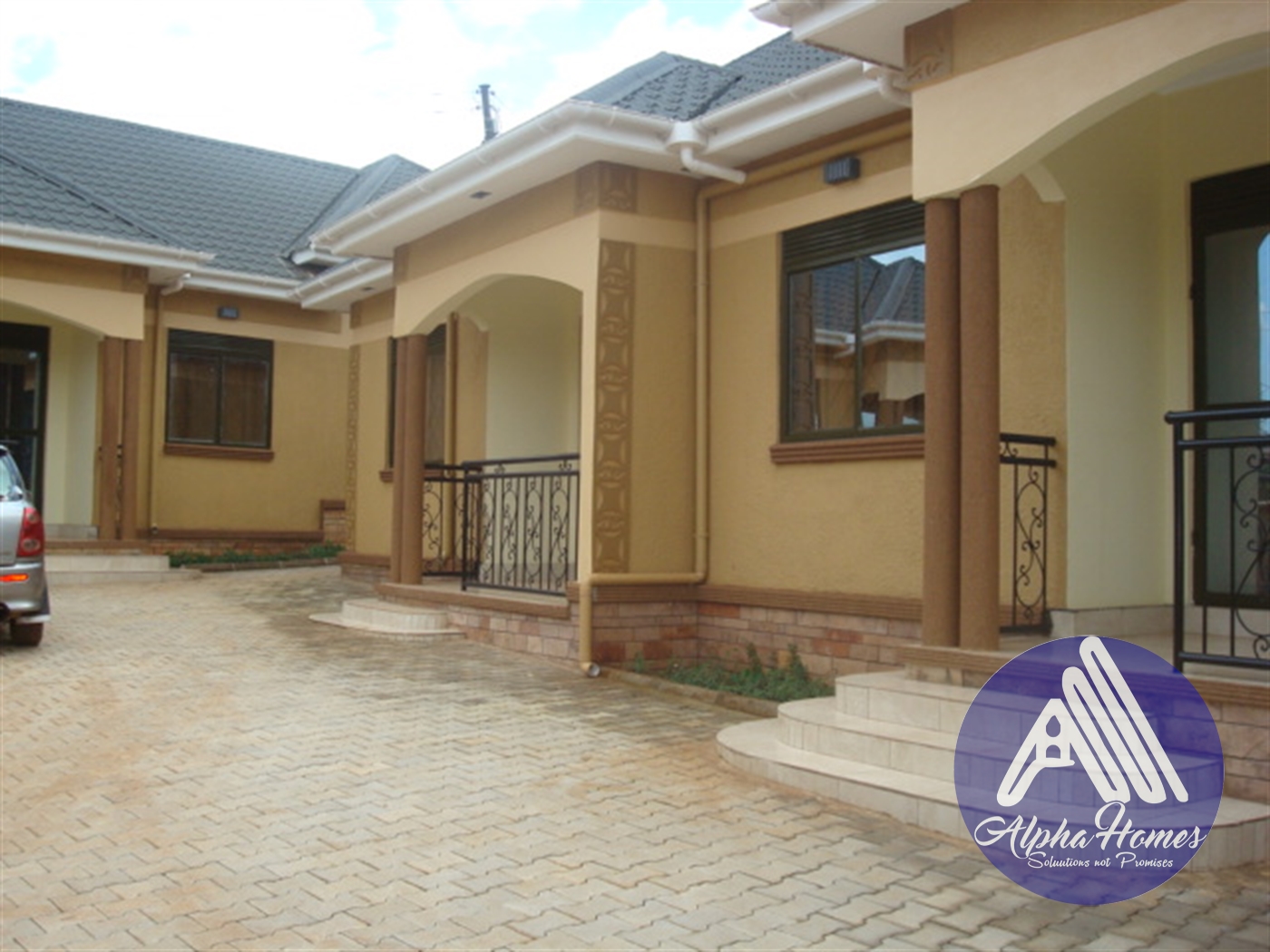 Semi Detached for rent in Kisaasi Kampala