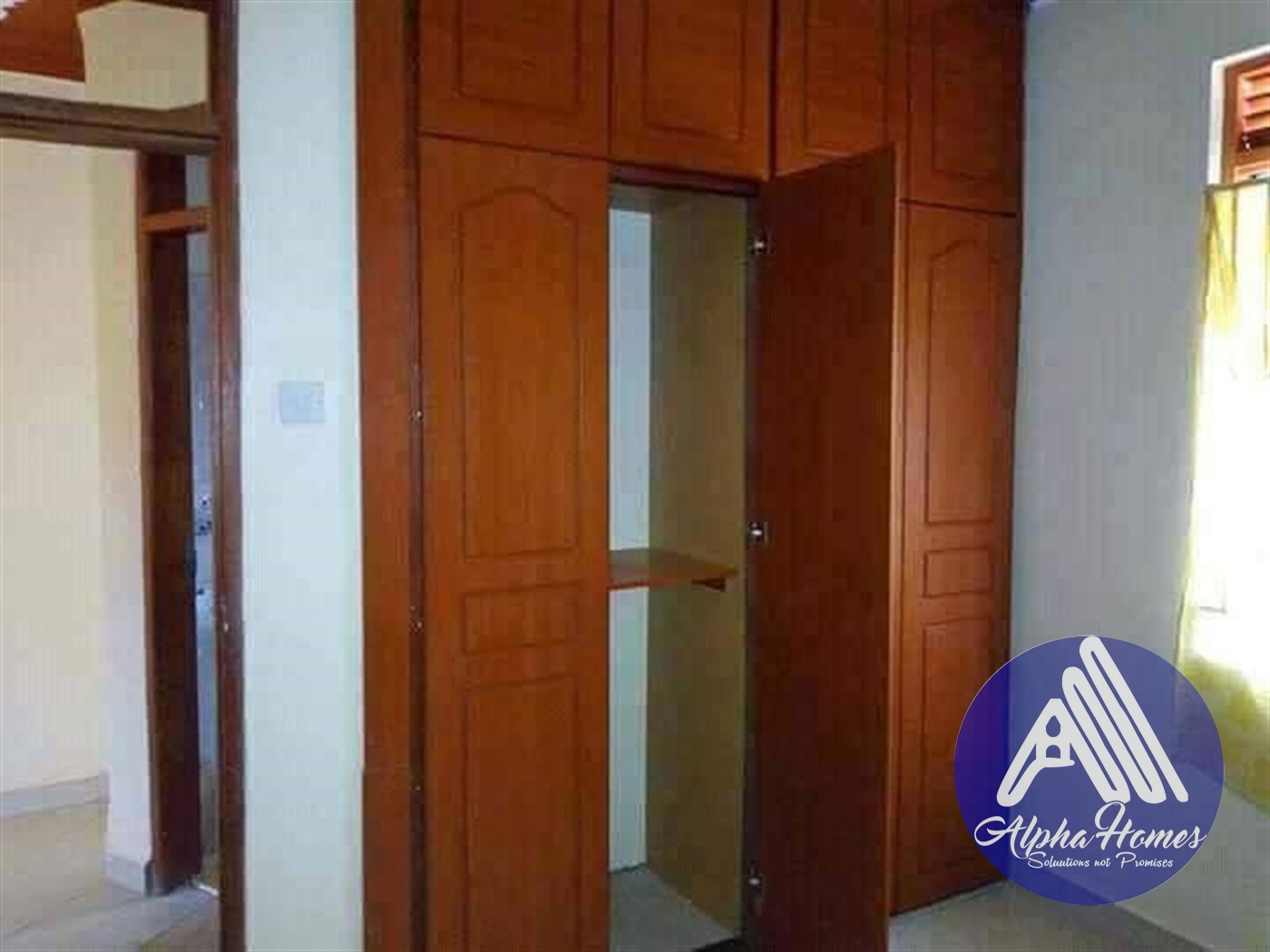 Semi Detached for rent in Kyaliwajjala Wakiso