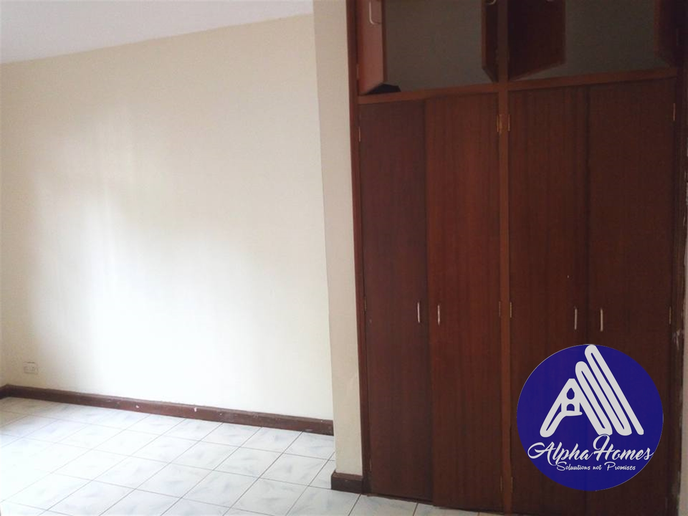 Apartment for rent in Kiwaatule Kampala