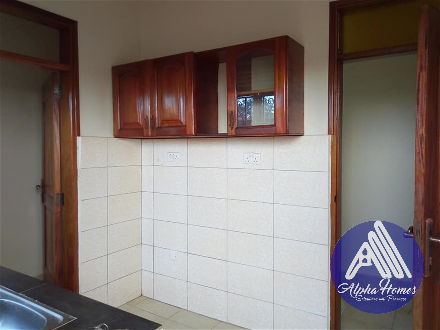 Semi Detached for rent in Kisaasi Kampala