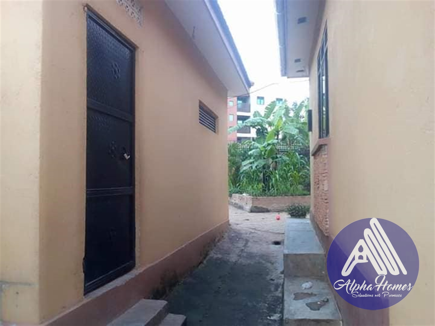 Semi Detached for rent in Kyaliwajjala Wakiso