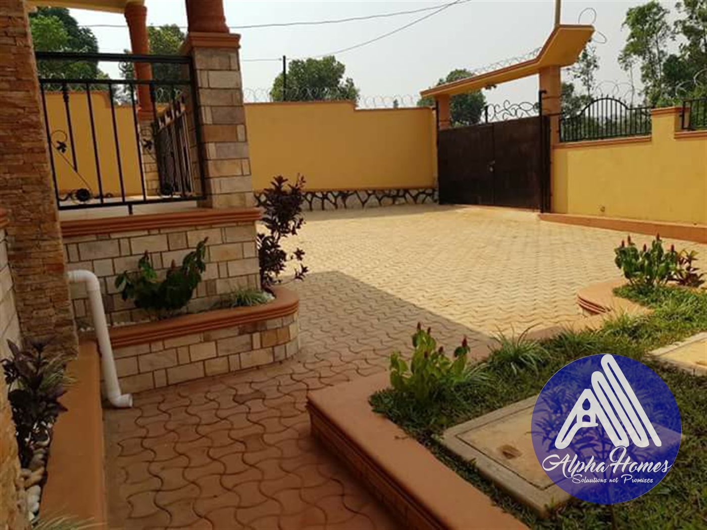 Bungalow for sale in Kira Wakiso