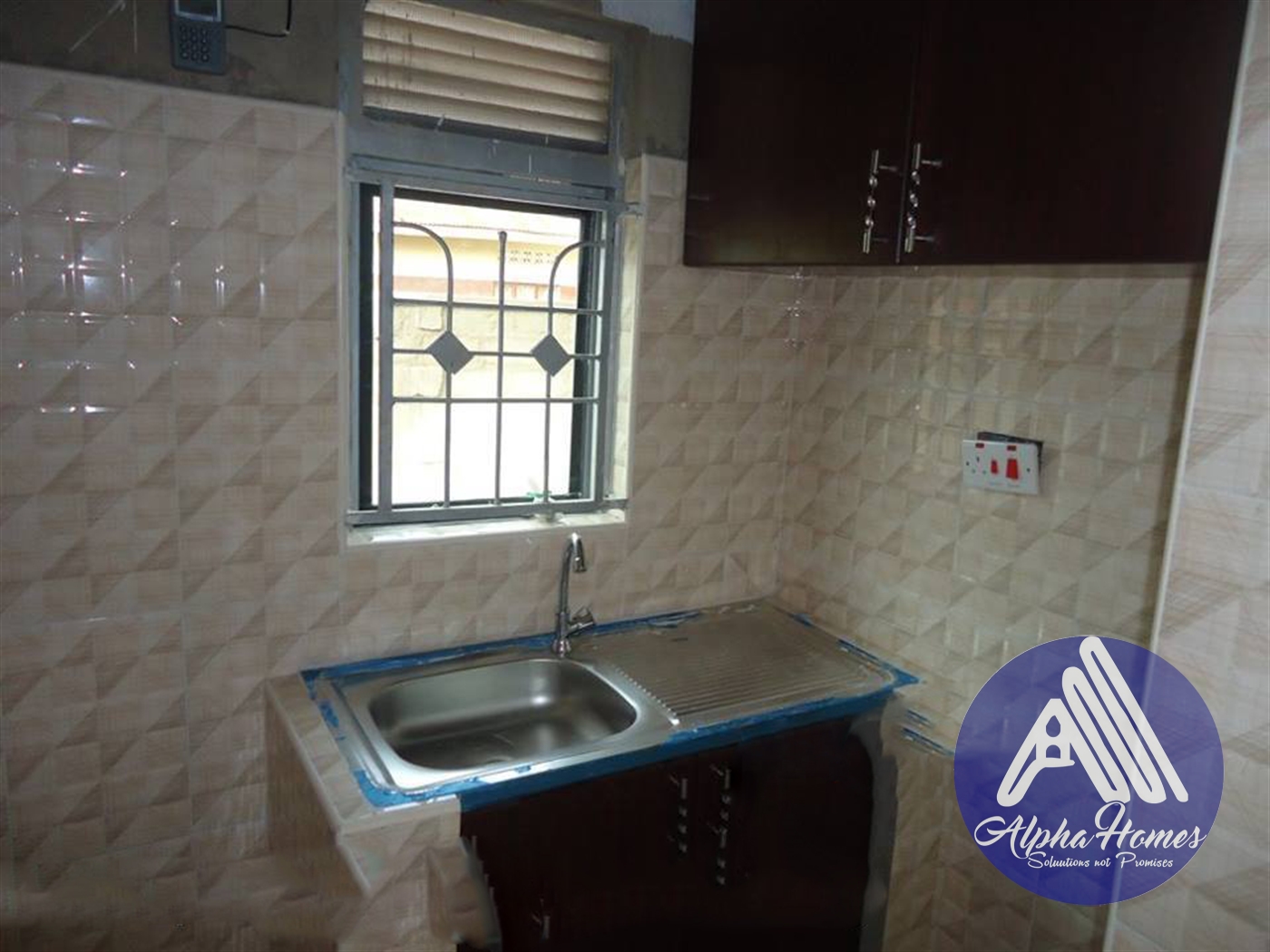 Semi Detached for rent in Kyaliwajjala Wakiso