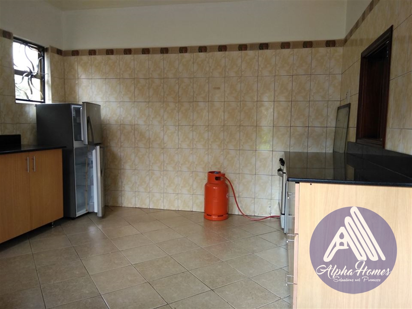 Apartment for rent in Kisaasi Kampala