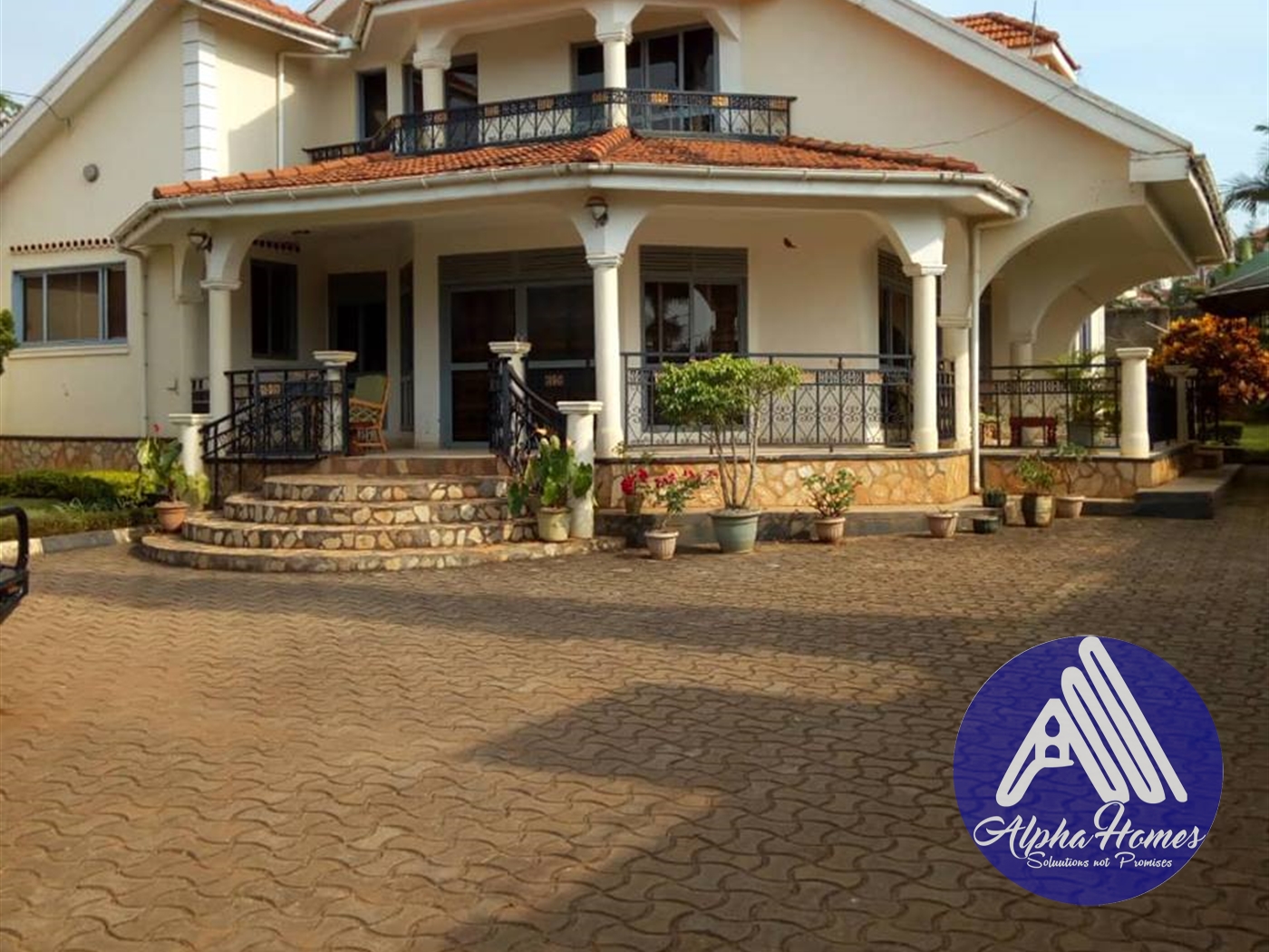 Mansion for sale in Munyonyo Kampala