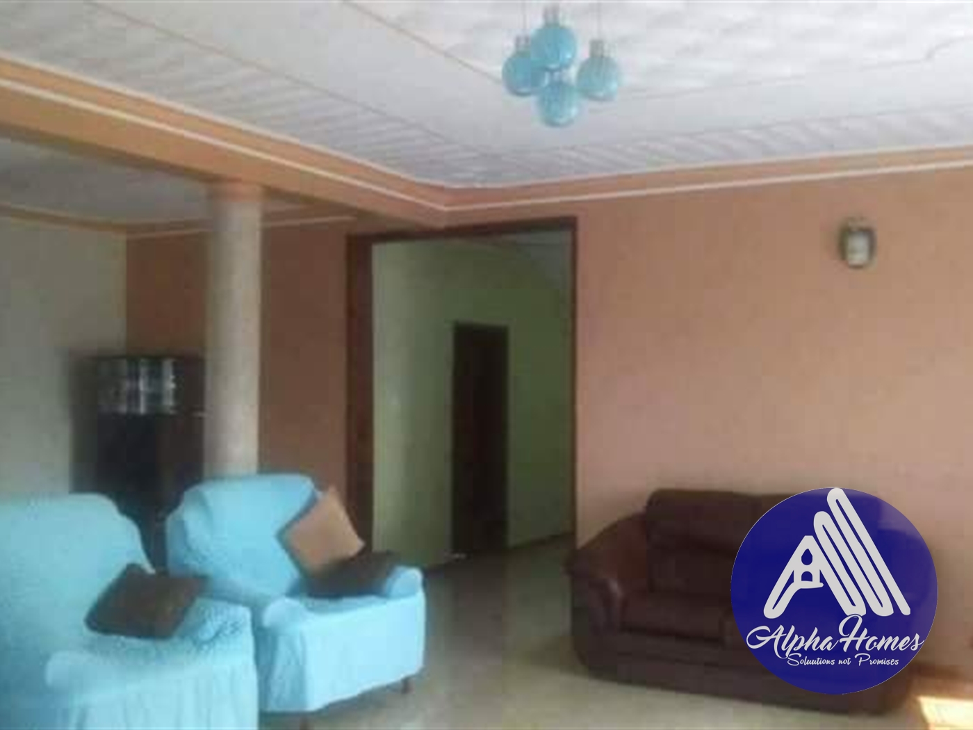 Bungalow for rent in Kisaasi Kampala