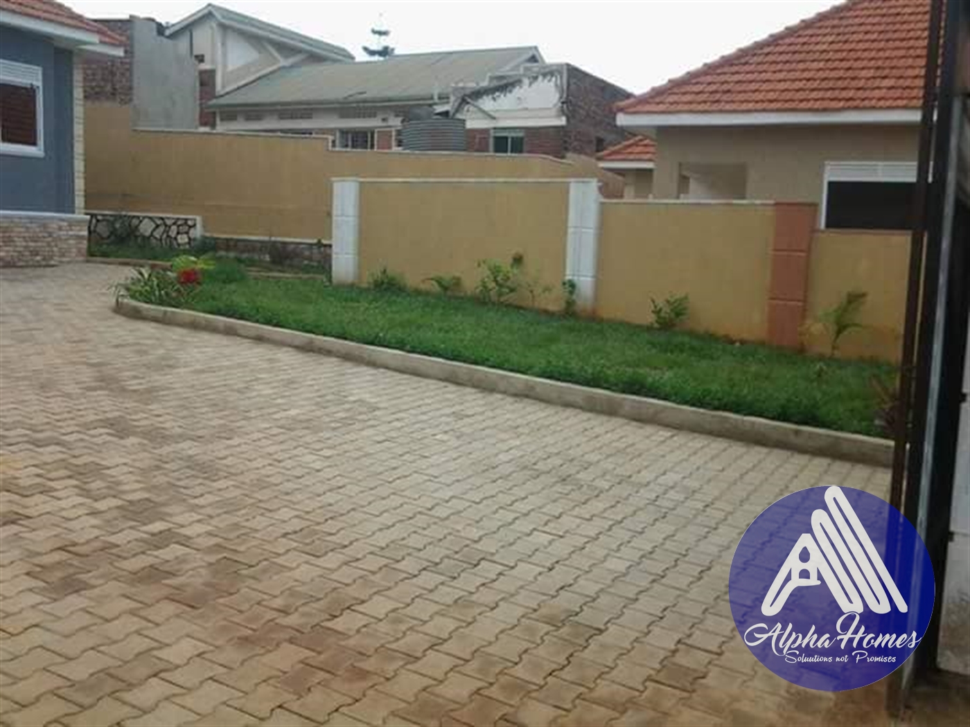 Bungalow for sale in Kyambogo Kampala