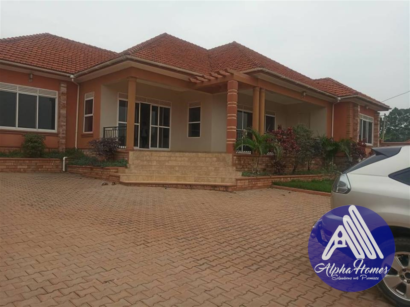 Bungalow for rent in Kira Wakiso