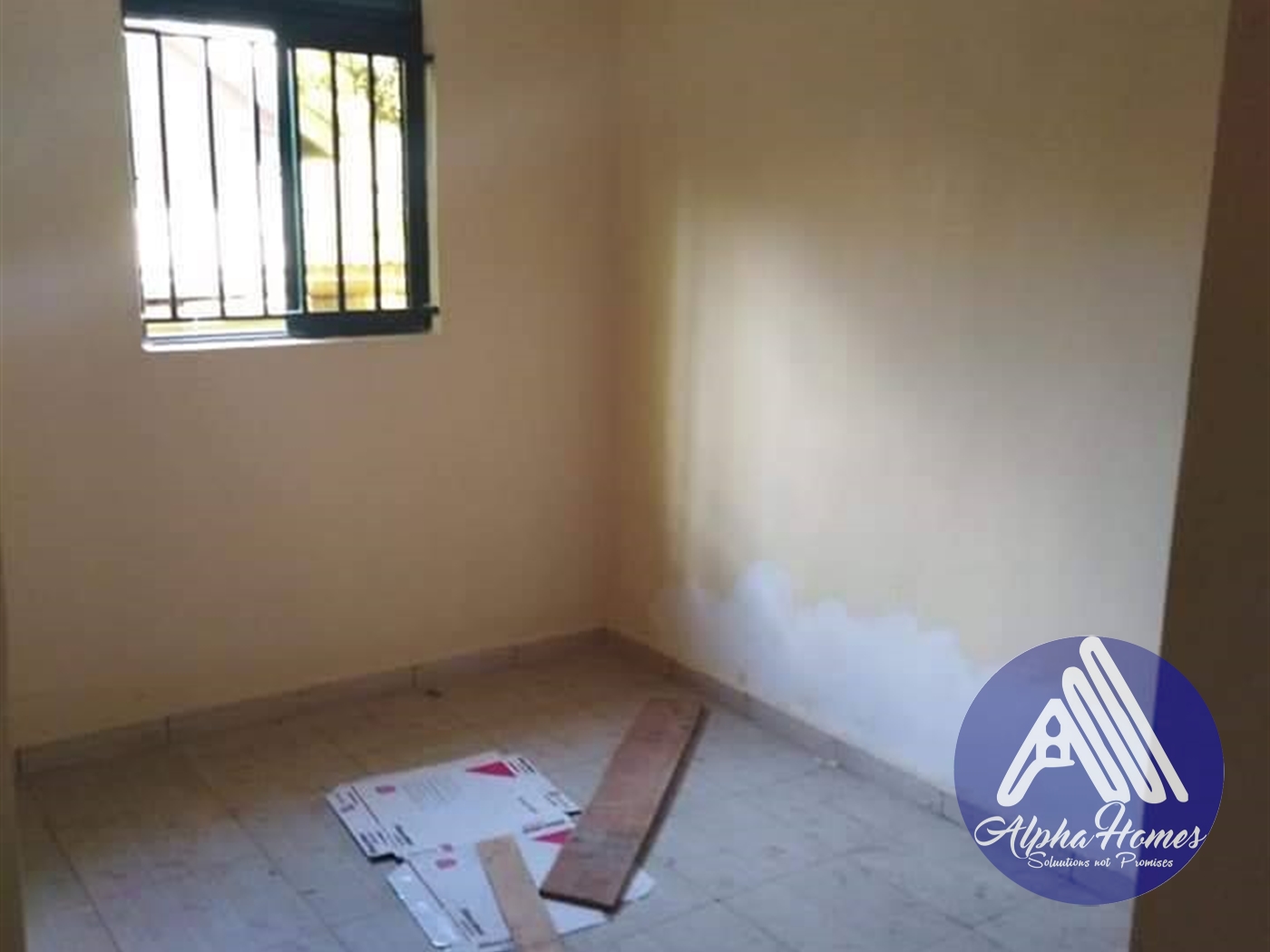 Semi Detached for rent in Kisaasi Kampala