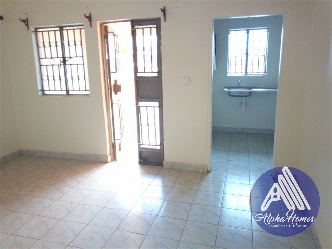 Semi Detached for rent in Rubaga Kampala