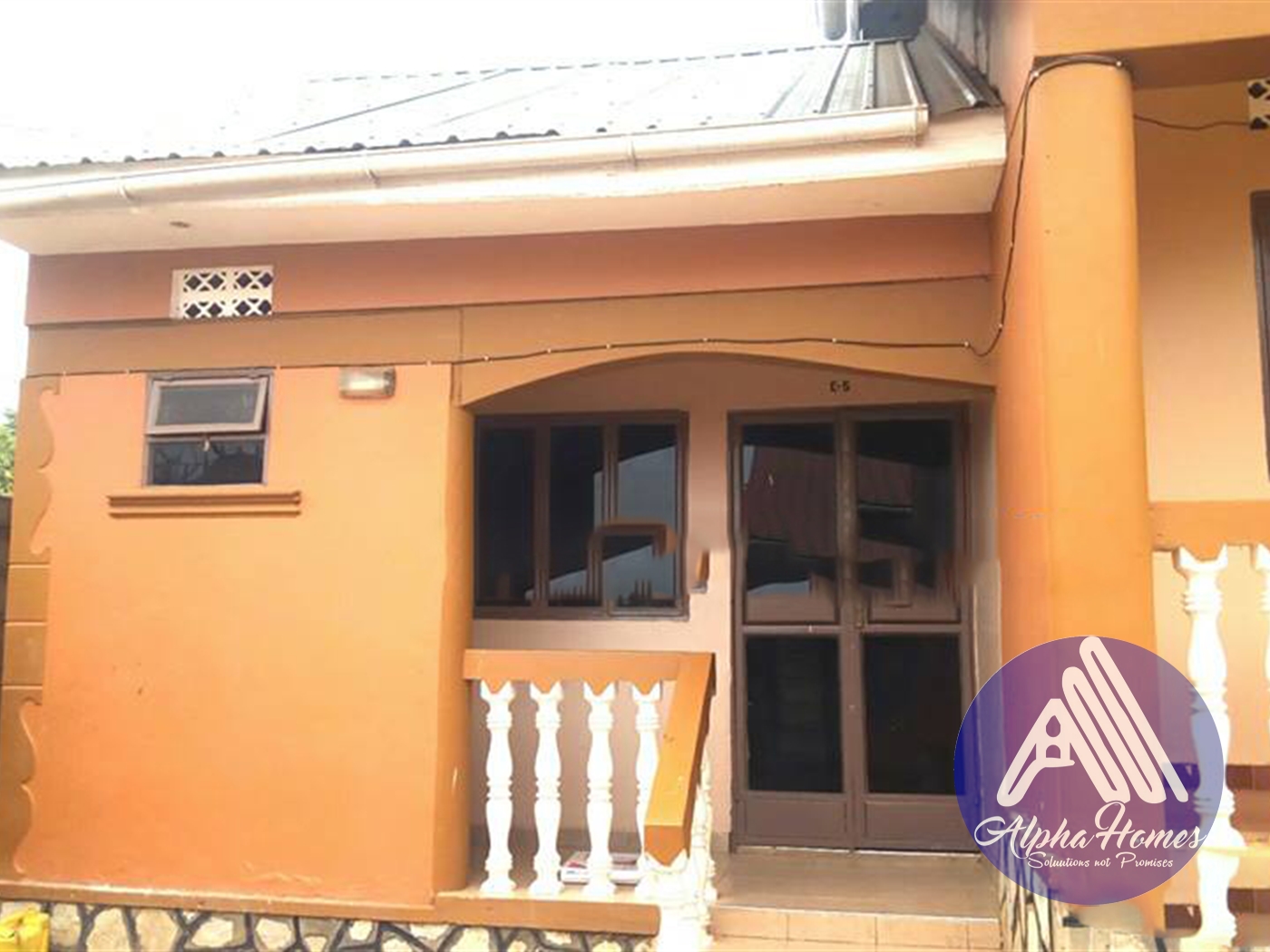 Semi Detached for rent in Bweyogerere Wakiso