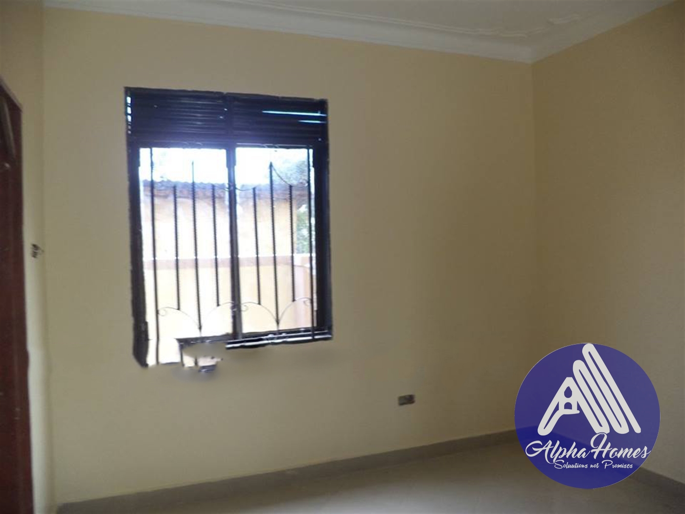 Studio for rent in Kitintale Kampala