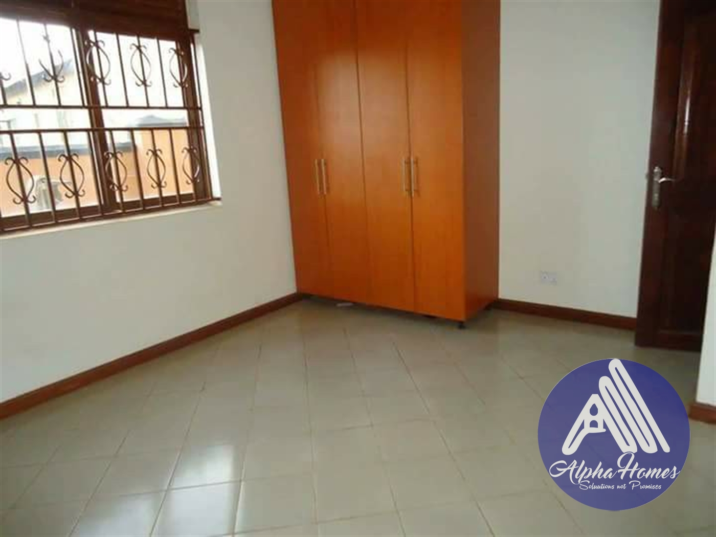 Apartment for rent in Kisaasi Kampala