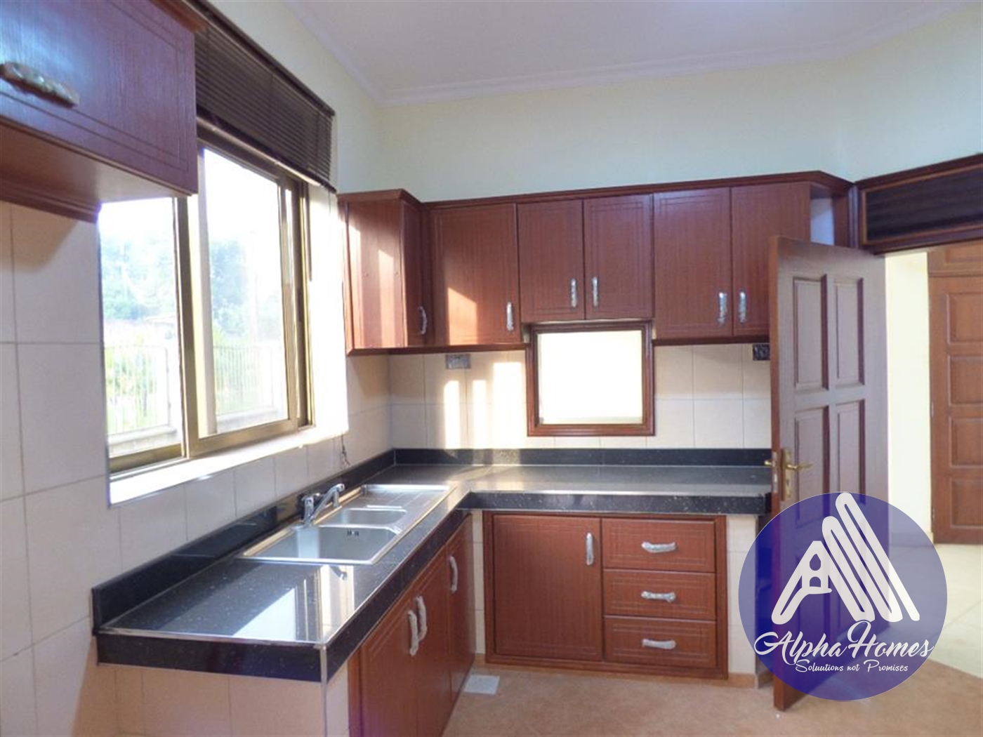 Apartment for rent in Mbuya Kampala