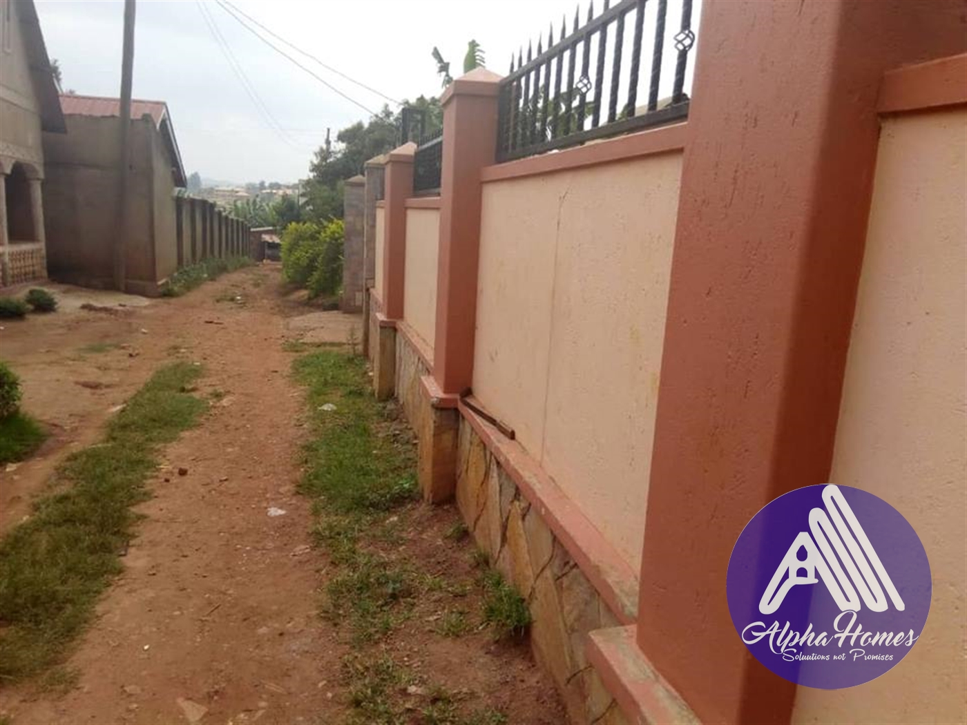 Semi Detached for rent in Entebbe Wakiso