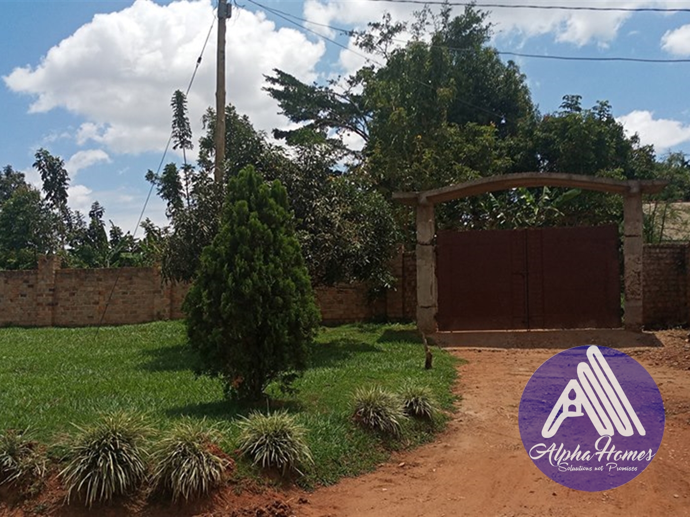 Bungalow for sale in Bweyogerere Wakiso