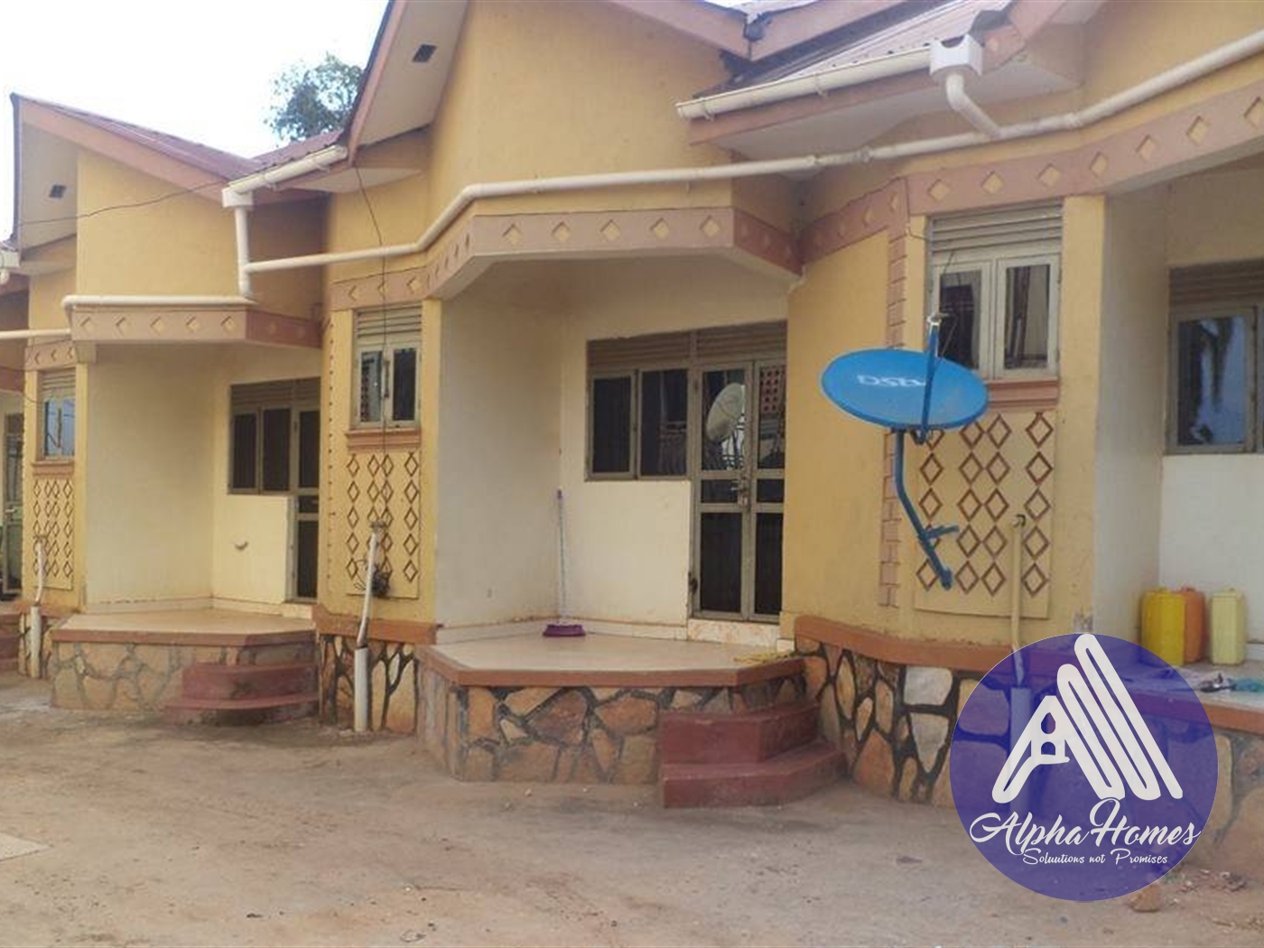 Semi Detached for rent in Kisaasi Kampala