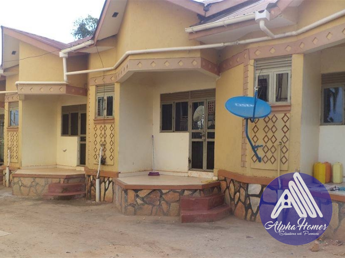 Semi Detached for rent in Kisaasi Kampala