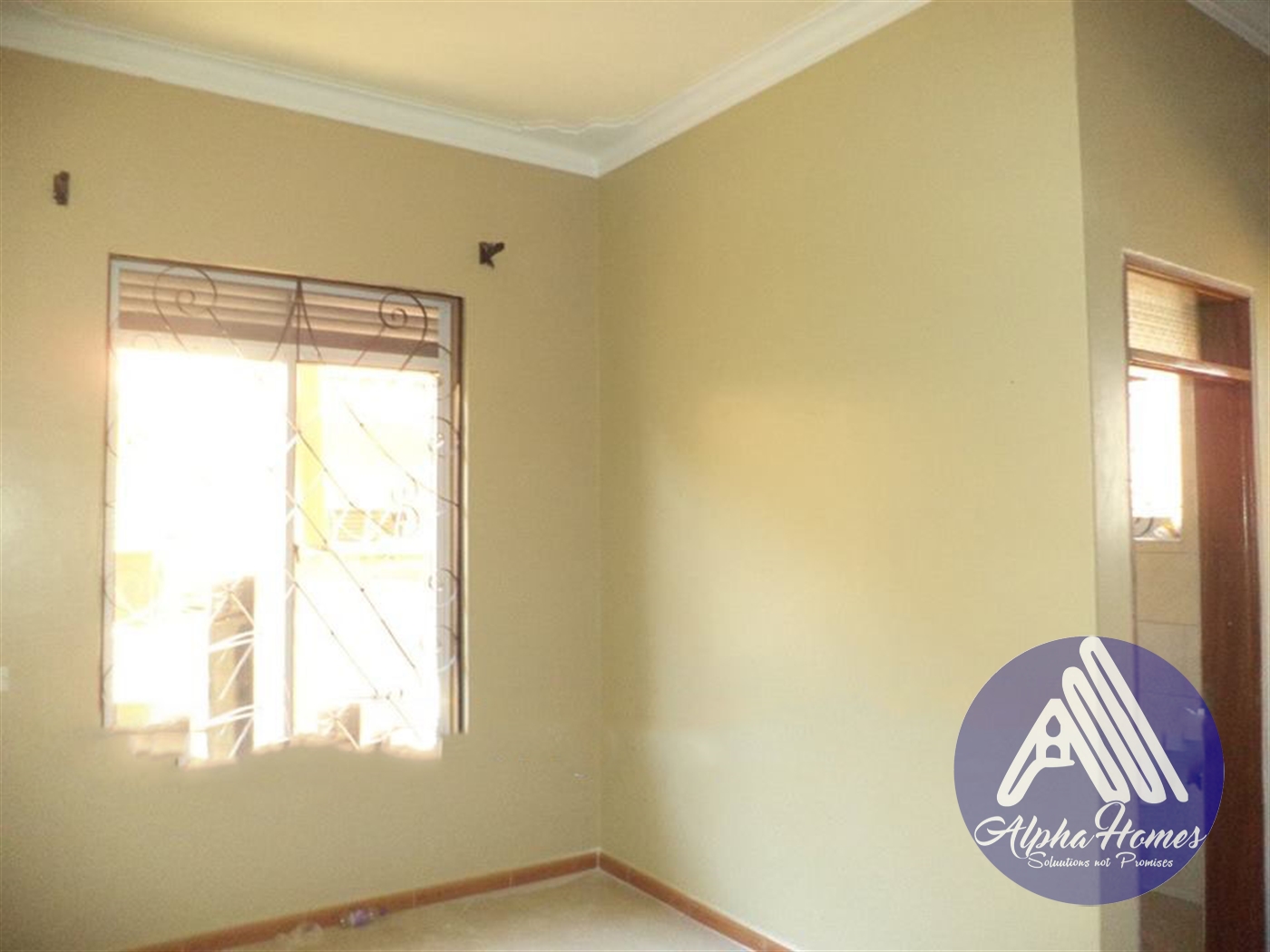 Semi Detached for rent in Kisaasi Kampala