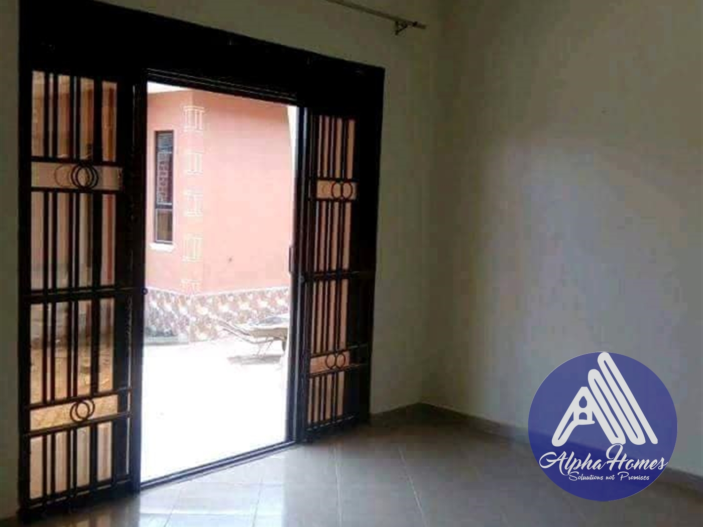 Semi Detached for rent in Mpererwe Wakiso