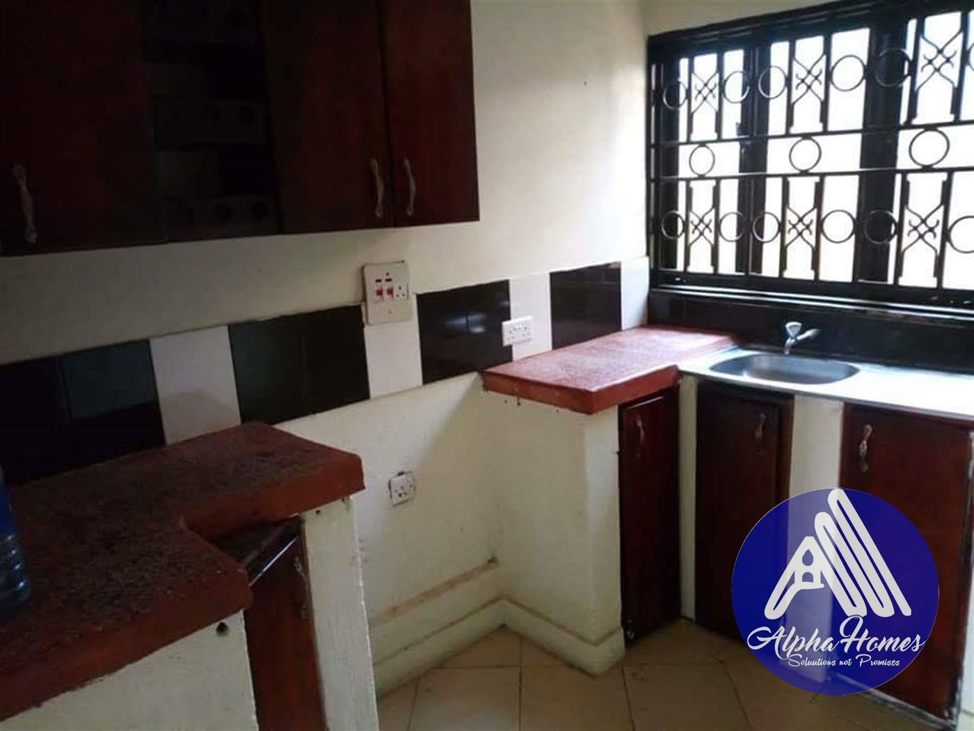 Semi Detached for rent in Naalya Kampala