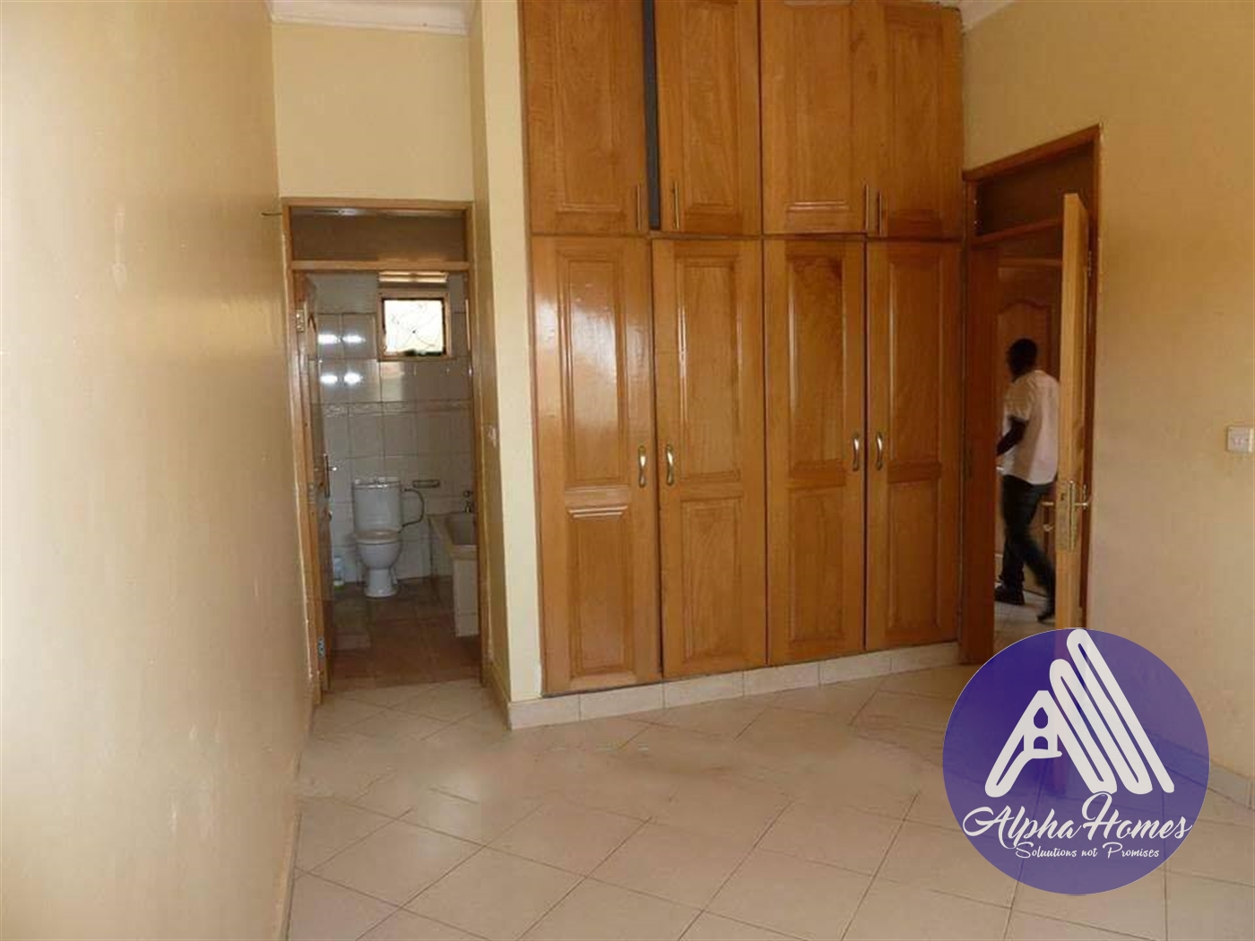 Semi Detached for rent in Najjera Wakiso