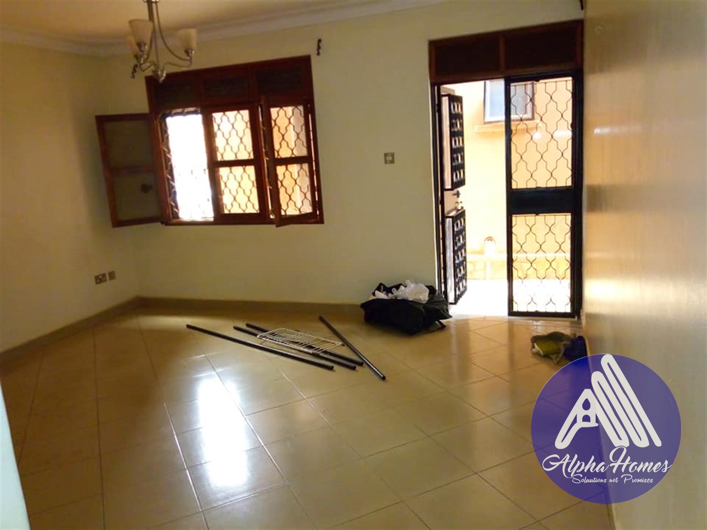 Apartment for rent in Kiwaatule Kampala