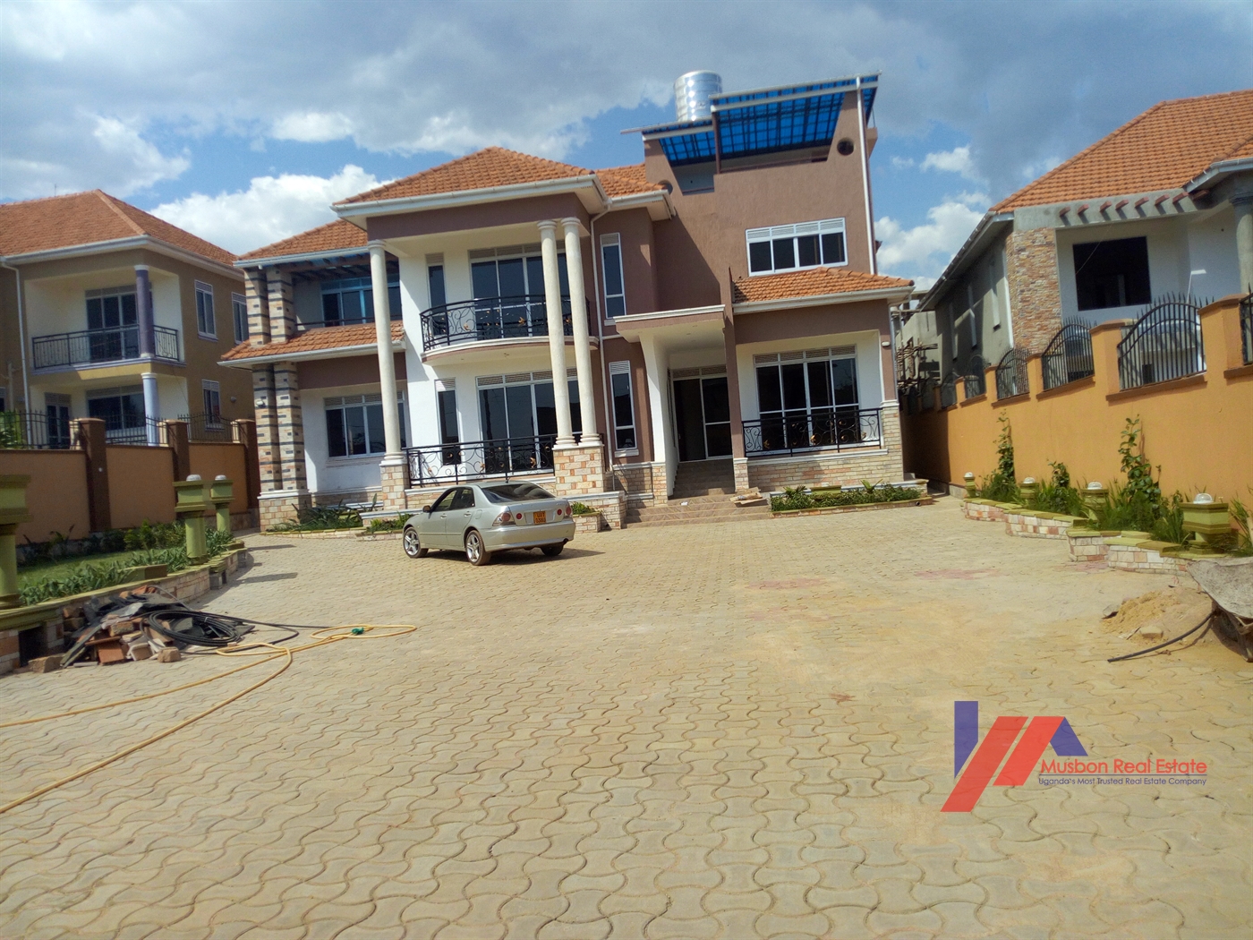 Mansion for sale in Luzira Kampala